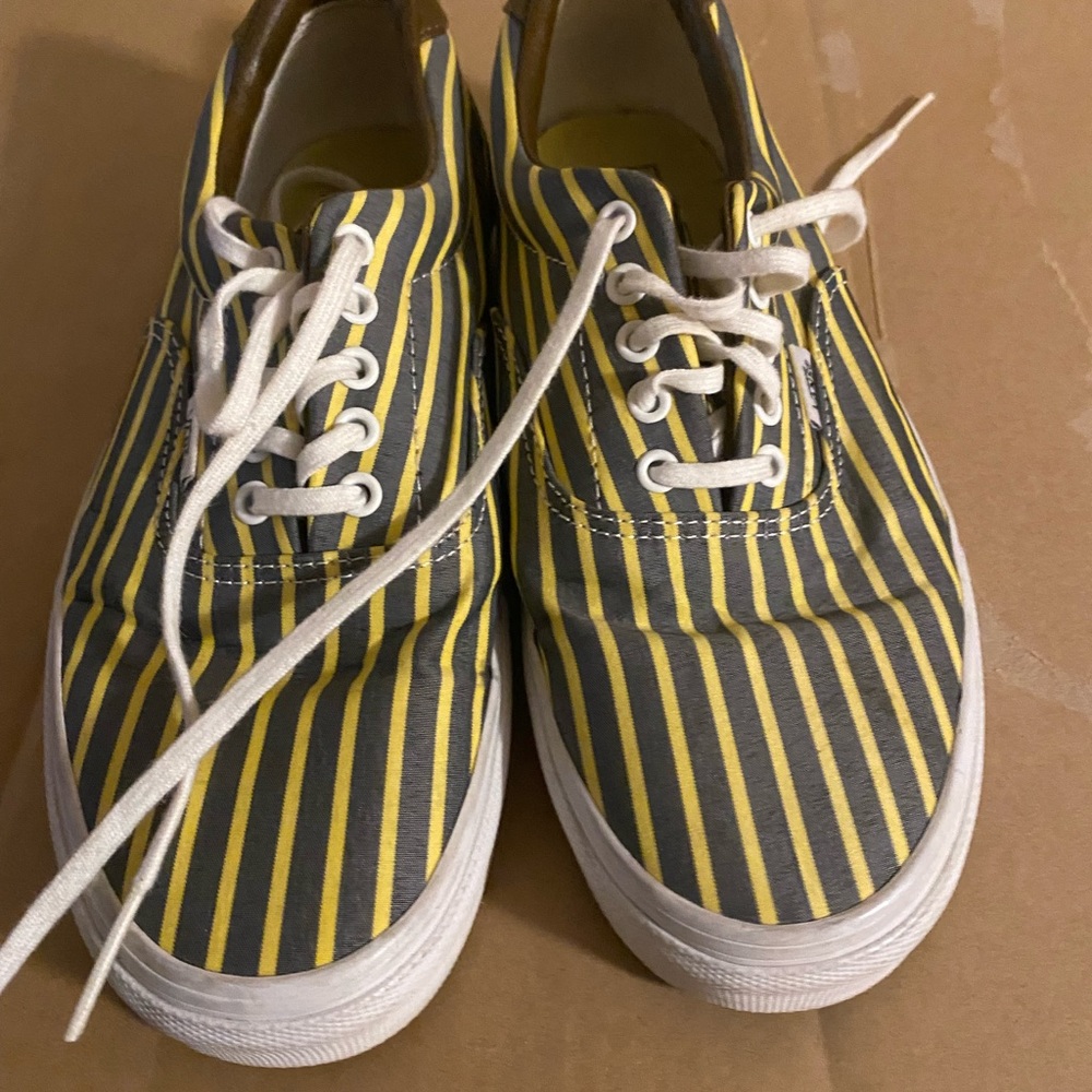 Low top vans no box
